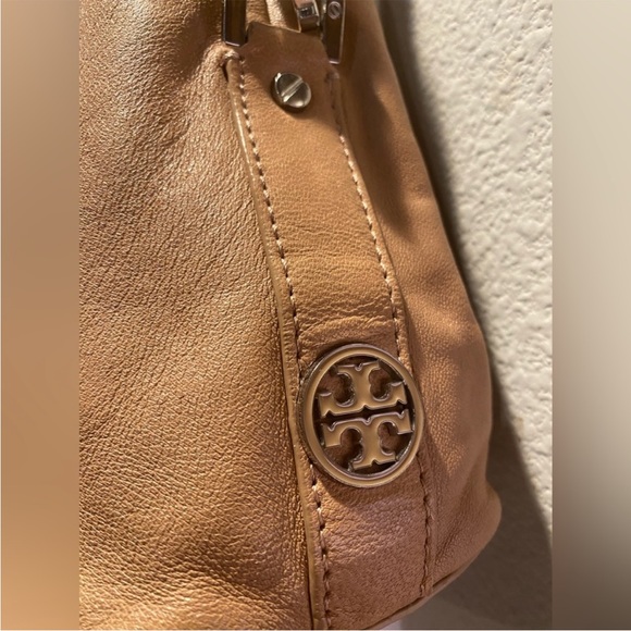 - 👛🛍️LEATHER TORY BURCH BAG 👛🛍️ - Picture 4 of 14